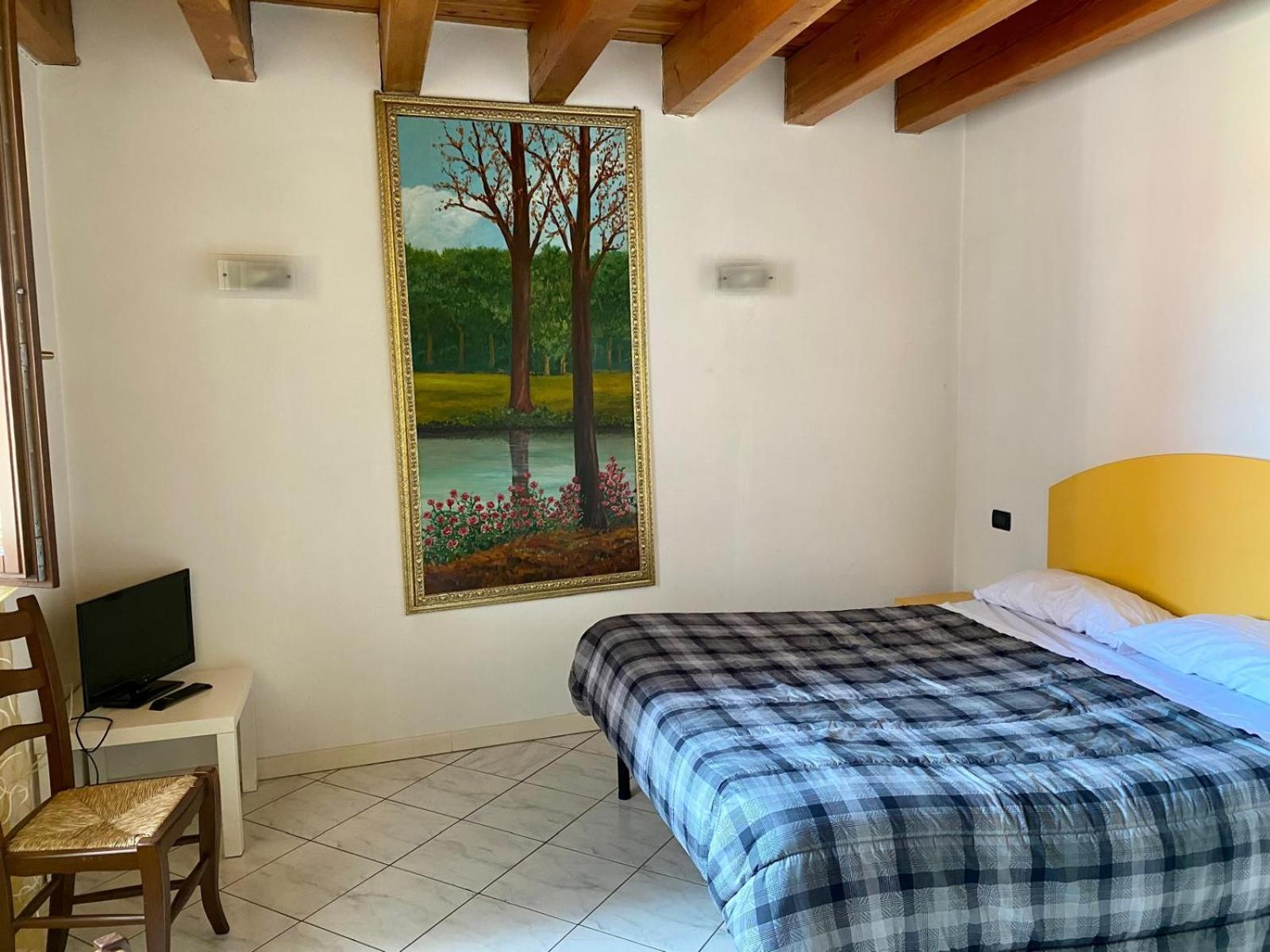 Agriturismo Rocca Dei Marchesi Sabbio Chiese Bagian luar foto