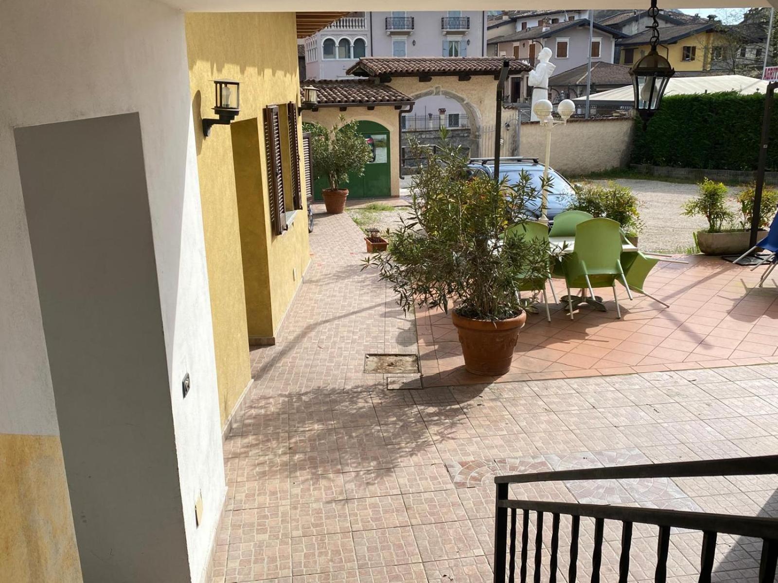 Agriturismo Rocca Dei Marchesi Sabbio Chiese Bagian luar foto