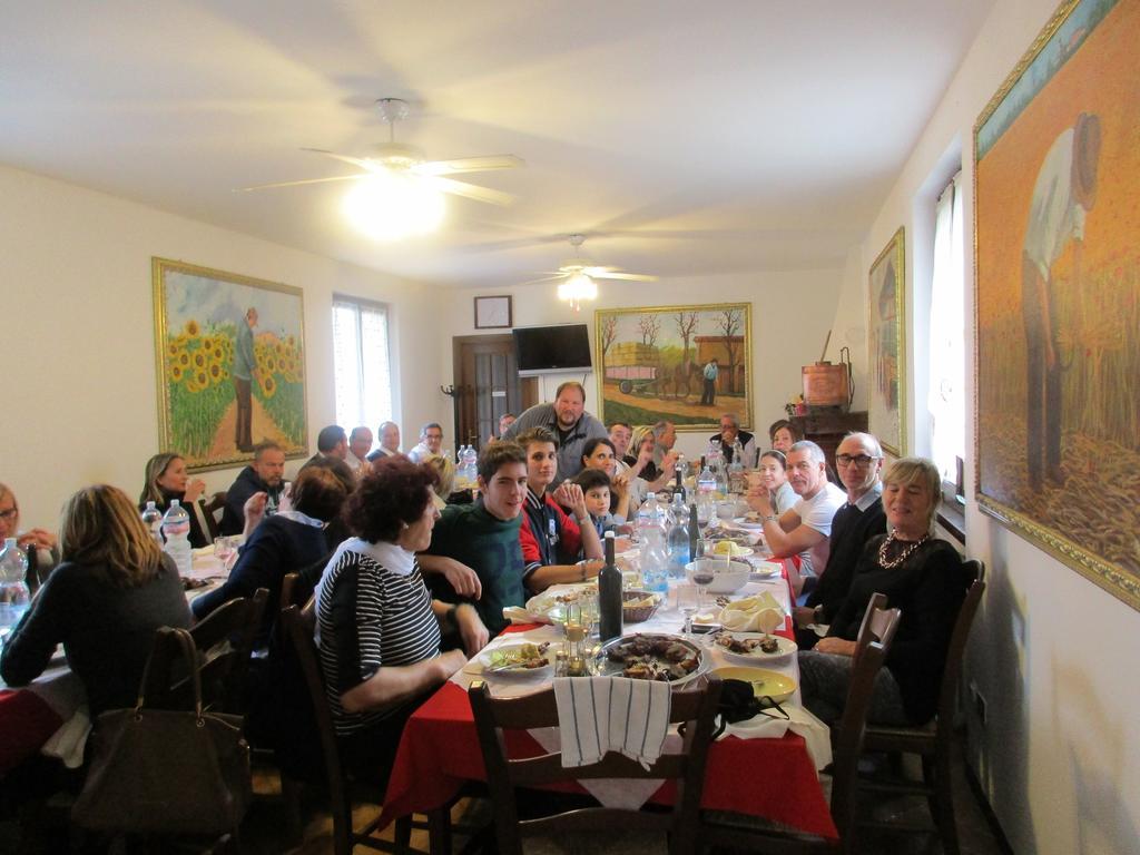Agriturismo Rocca Dei Marchesi Sabbio Chiese Bagian luar foto